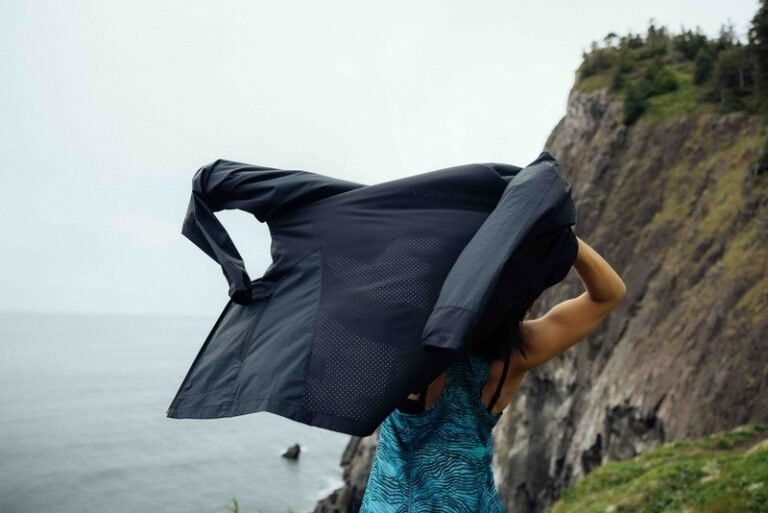 Lightweight Performance-Driven Layers : Outdoor Research