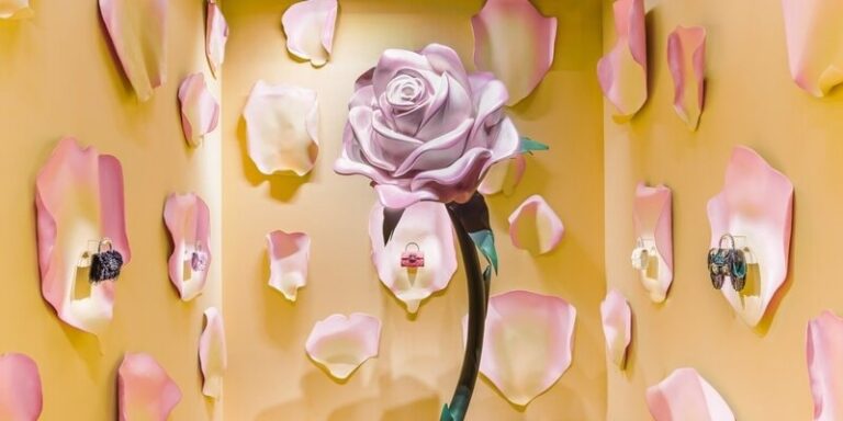 Rose-Inspired Fashion Collections : Roger Vivier