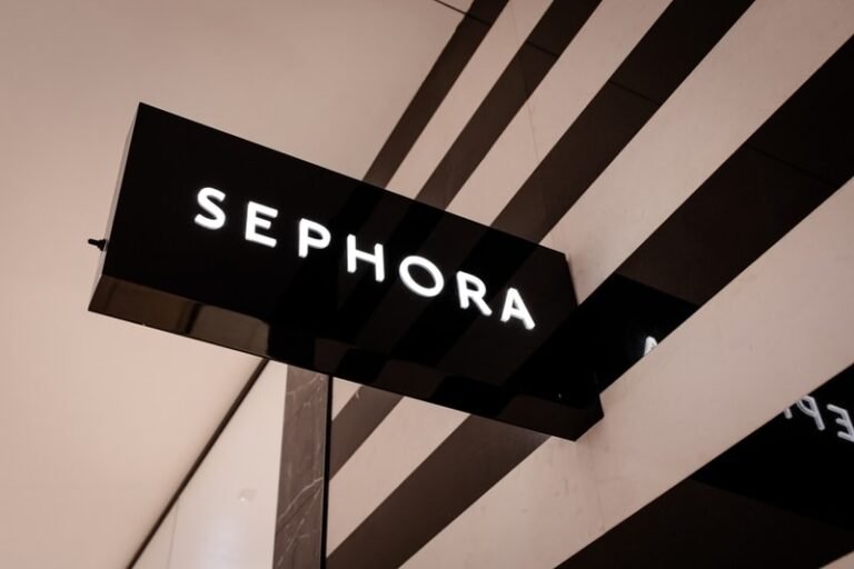 AI Beauty Assistants : Sephora Chatbot