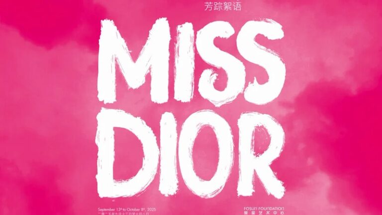 Luxury Fragrance-Inspired Exhibitions : Stories of a Miss