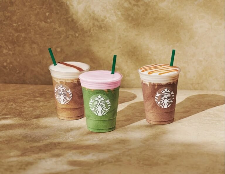 Layered Cool Beverages : Strato Frappuccino