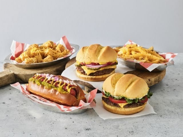 Summer Barbecue-Themed Burger Menus : Summer of Smash menu