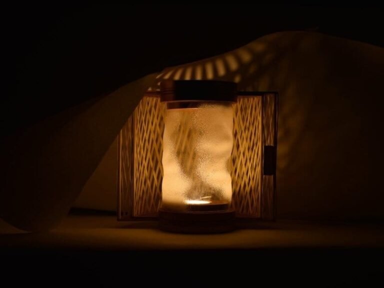 Spiritually Inspired Artisanal Lamps : TRIRIS