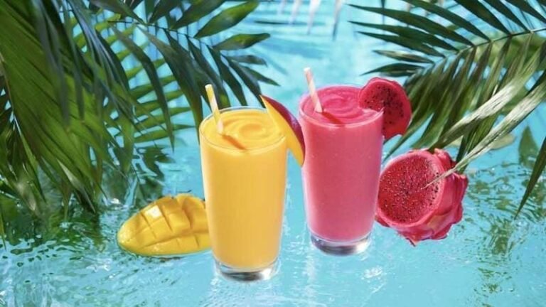 Exotic Summertime Smoothie Recipes : Tropical Smoothie Cafe drinks