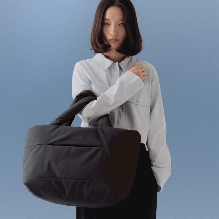 Clean the Sky – Recycled Textile Bags