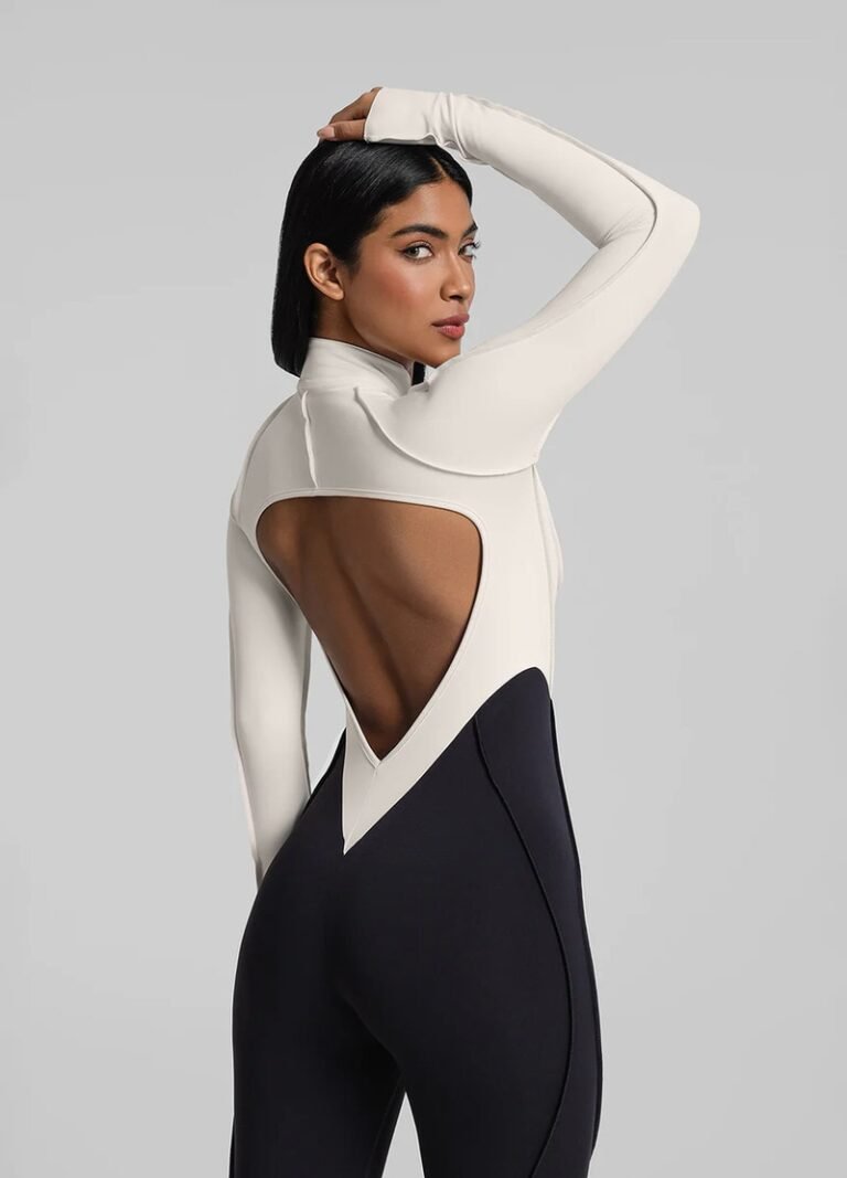 Sculpted Athleticwear Collections : Viral Catsuit