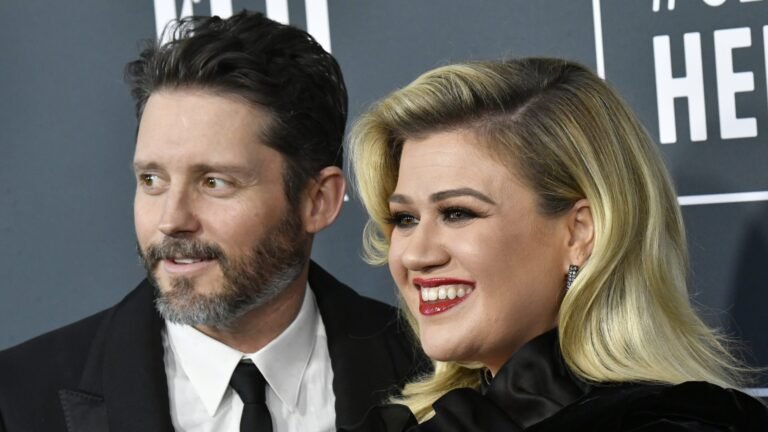 Brandon Blackstock is Seriously Ill, Reveals Kelly Clarkson