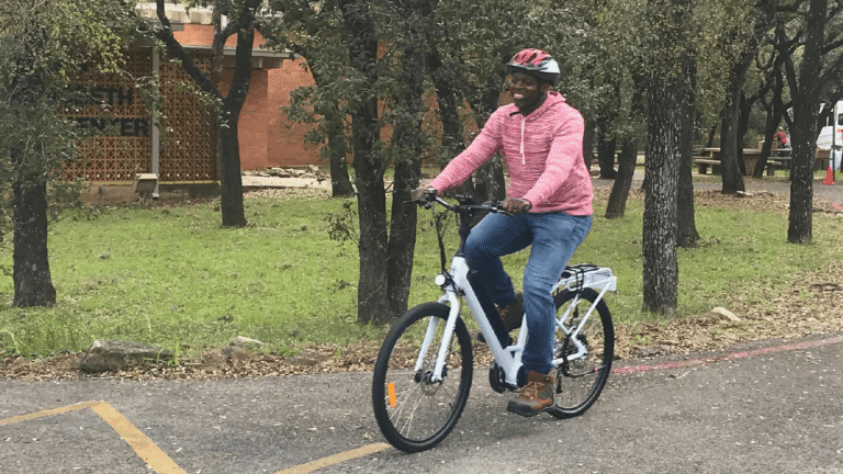 Program in Buffalo, New York, lets riders enjoy the perks of e-bikes without the price tag » Yale Climate Connections