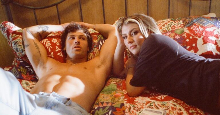 Dasha Gets in Bed With Love Island’s Rob Rausch in Music Video