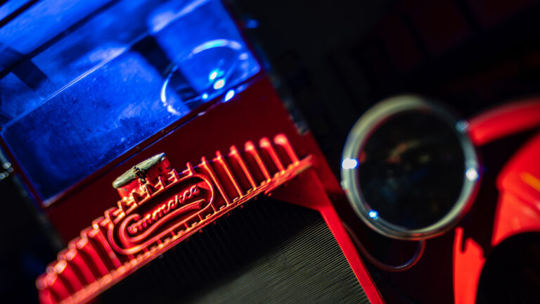 Creating surreal images using tilt effects with Lensbaby Edge 35 Optic
