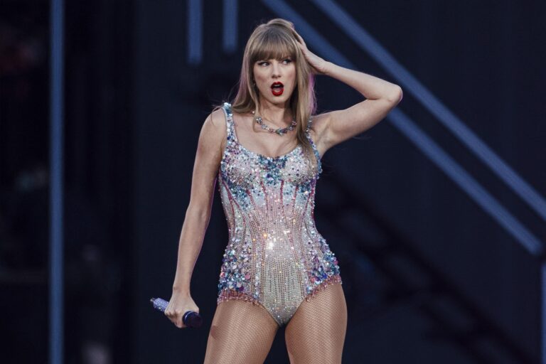 Taylor Swift’s ‘Life of a Showgirl’ Variants Draw Criticism: Has the …