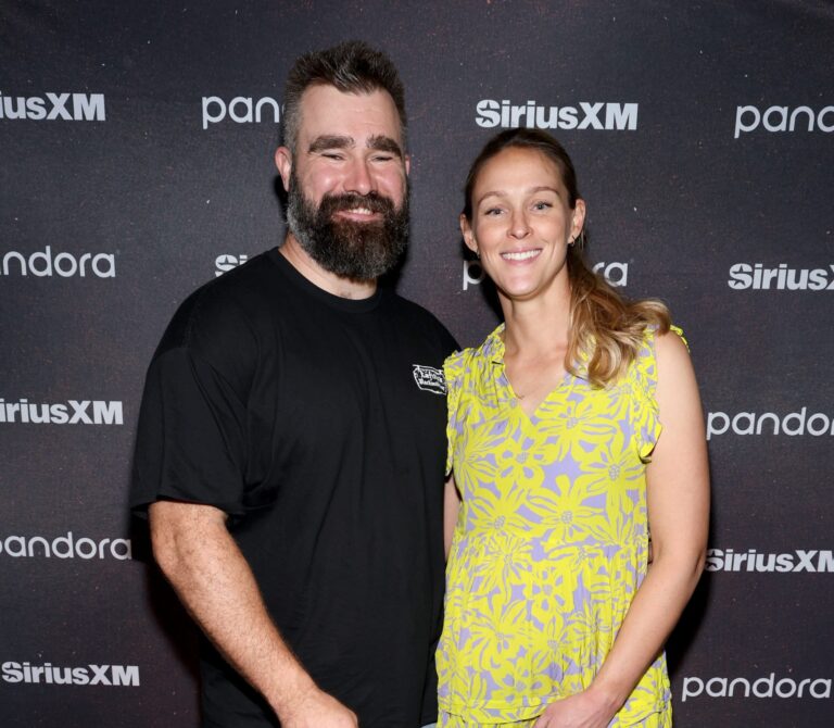 Kylie Kelce Reacts to Taylor Swift Breaking New Heights Podcast Record