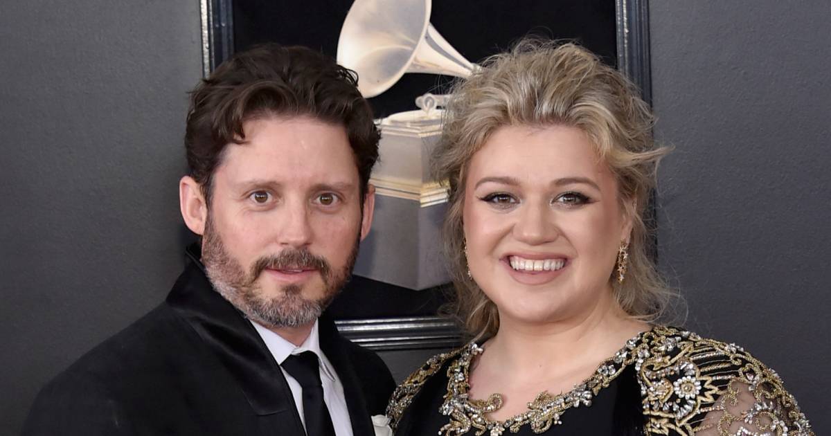 Brandon Blackstock and Kelly Clarkson attend the 2018 Grammy Awards.