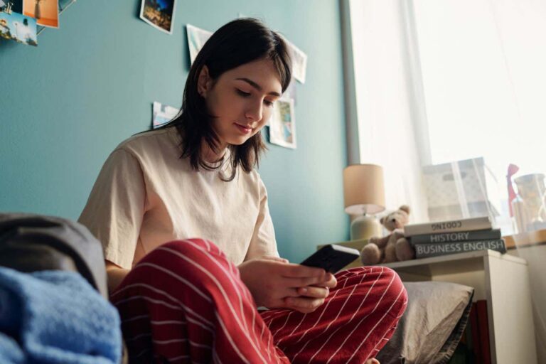 Smartphone notifications may be distracting you more than you think