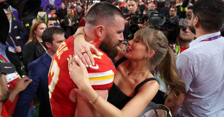 Taylor Swift Photo Displayed Inside Kansas City Chiefs Stadium