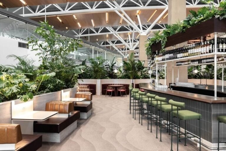 Garden Lounge Retreats : Aspire Westjet Garden