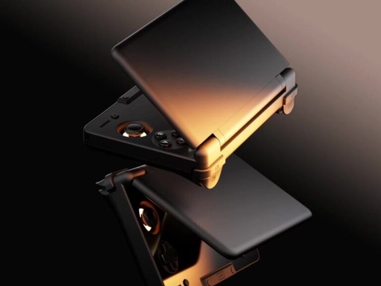 Demure Dual-Display Gaming Systems : AYN Thor