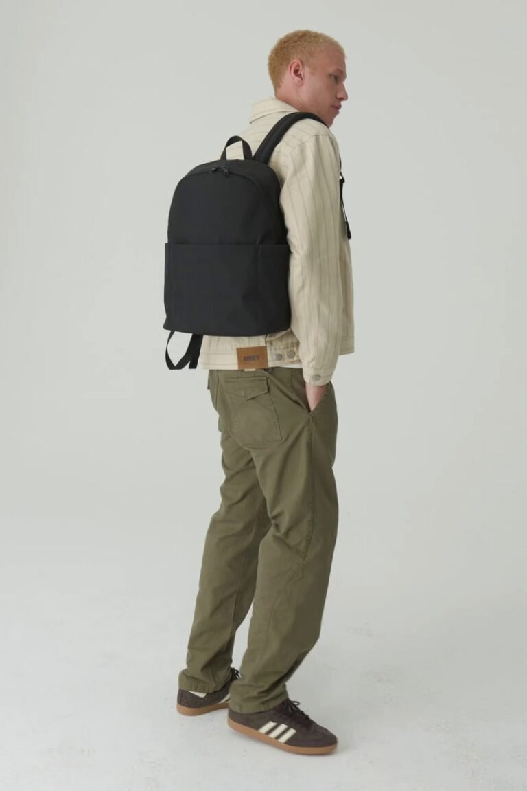 Contemporary Travel Backpacks : BÉIS’ Classic Backpack