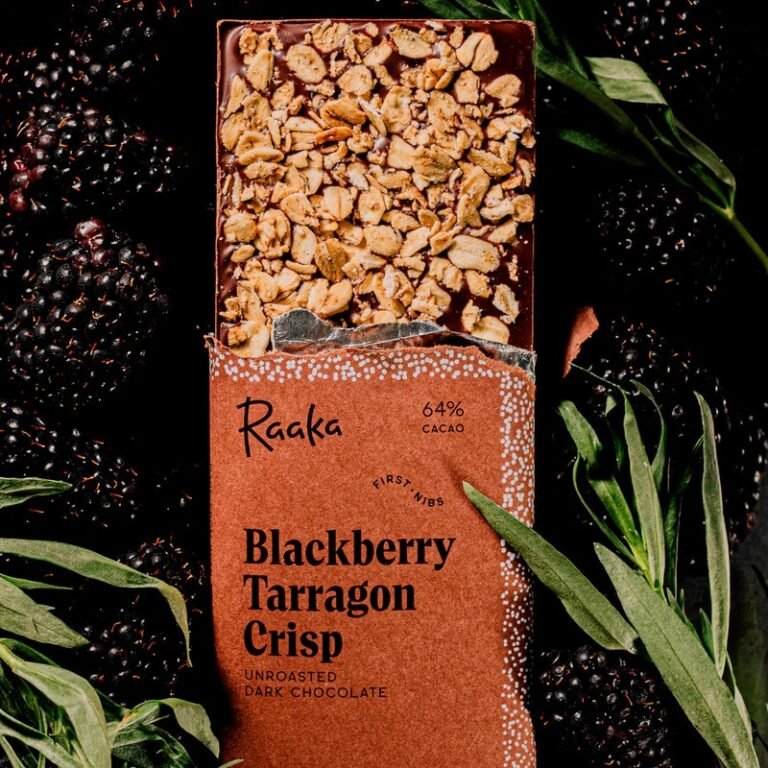 Herbaceous Granola Chocolate Bars : Blackberry Tarragon Crisp