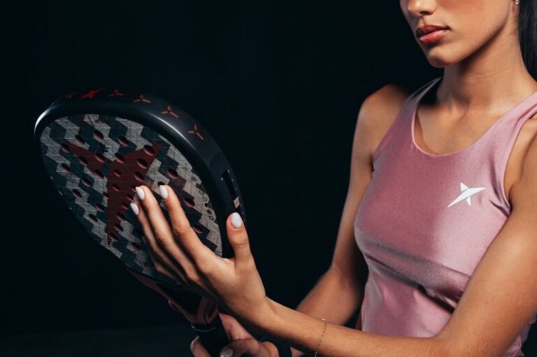 Adaptable Performance Racquets : Blitz Attack Racquet