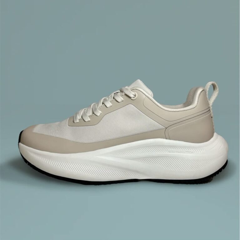 Chunky Trainer Designs : Breeze sneaker