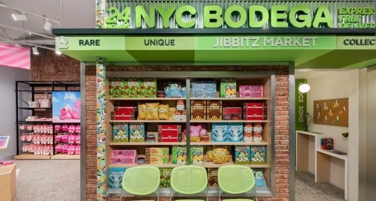Experiential Clog Stores : crocs icon