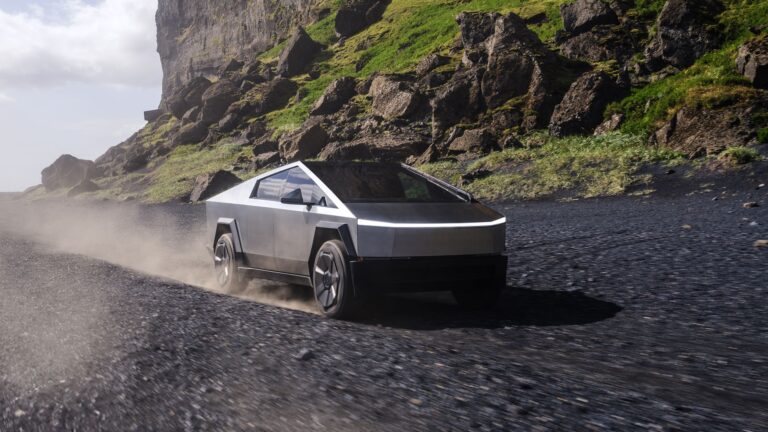 The US risks falling really far behind in the crucial EV race