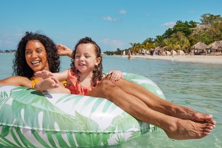 Family-Focused Resort Promotions : fam jam