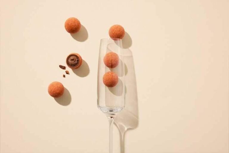 Cocktail-Inspired Chocolates : Grand Mimosa Chocolate Selector