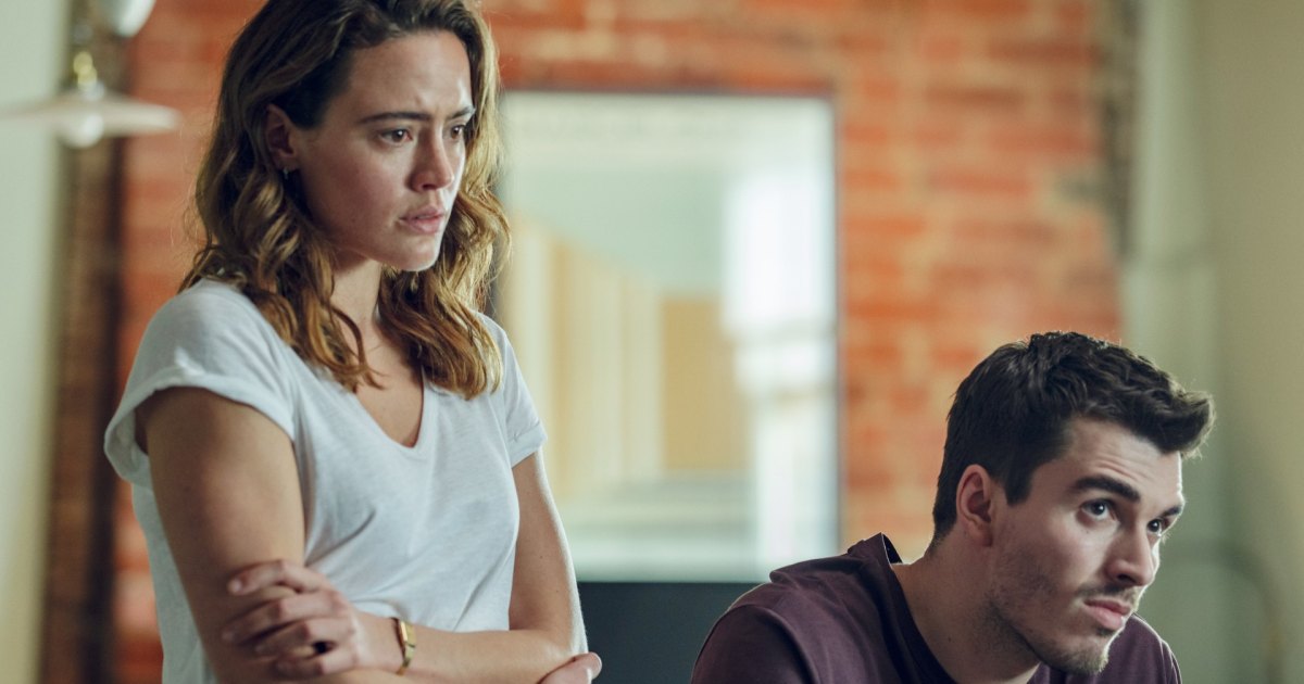 Sophie Robertson and Corey Mylchreest in Hostage