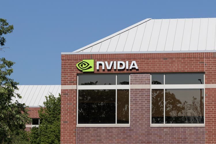 Nvidia reportedly starts getting U.S. licenses to export H20 chips to China (NVDA:NASDAQ)