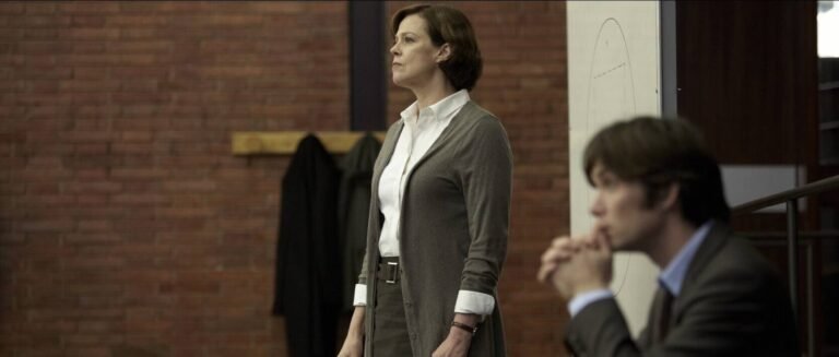3 Reasons You Should Watch This Forgotten Cillian Murphy and Sigourney Weaver Cult Classic