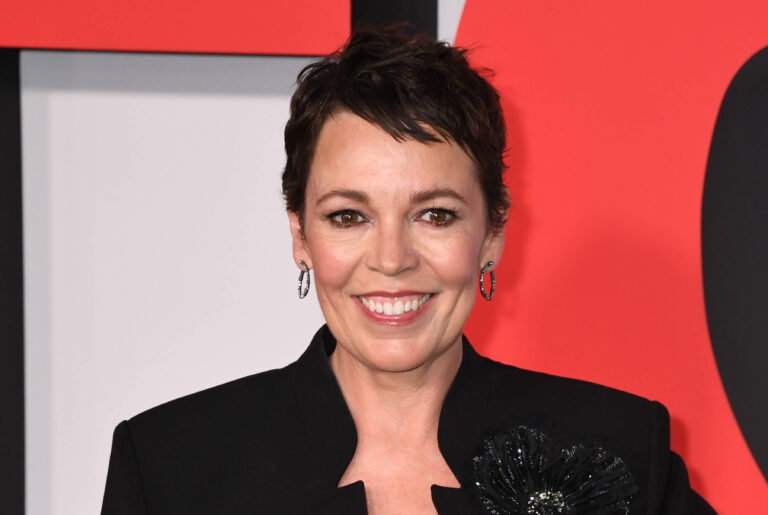 Olivia Colman Dishes on ‘Heartstopper’s’ Quiet Power Inspiring Parent Conversations