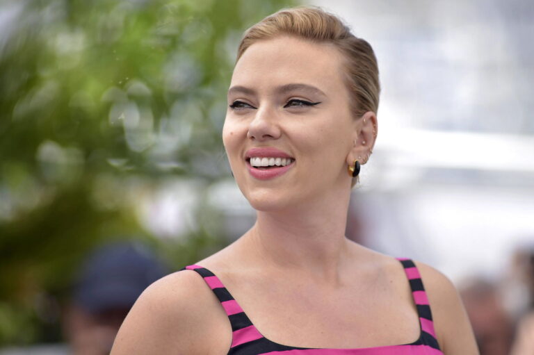 Highest Grossing Actor of All Time, Scarlett Johansson Overtakes Men in Hollywood to Boast a $165M Empire