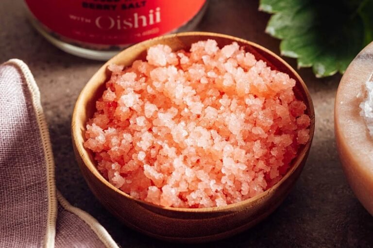 Berry-Infused Salts : Infused Koyo Berry Salt