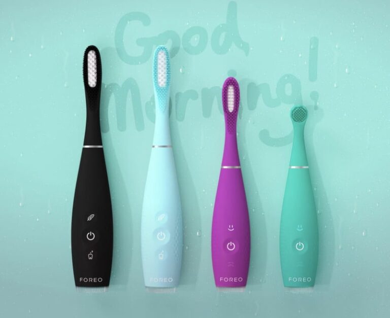 Personalized Smart Toothbrushes : issa™ 4 toothbrushes