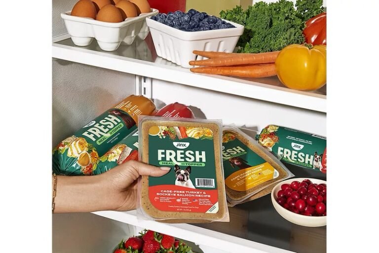 Premium Refrigerated Dog Foods : jinx