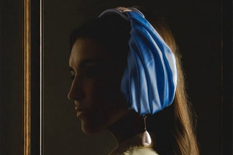 Unexpected Artful Headphone Wraps : Johannes Vermeer 1