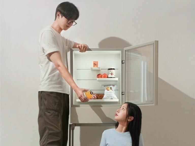 Sleek Food Display Fridges : Kollect Smart
