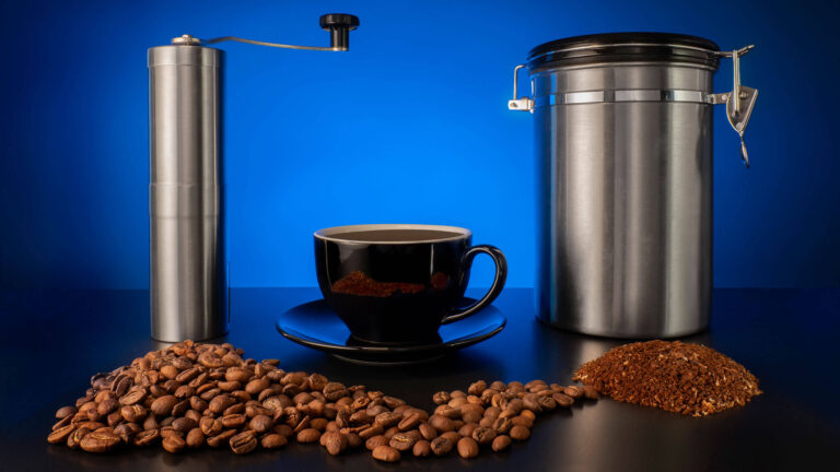 Photographic studio lighting technique: Metal