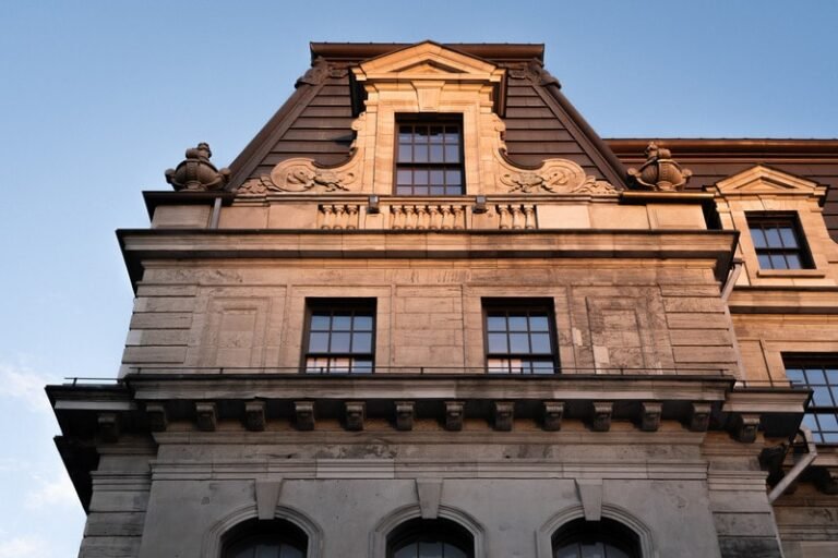 Regional City Hall Restorations : Montreal City Hall