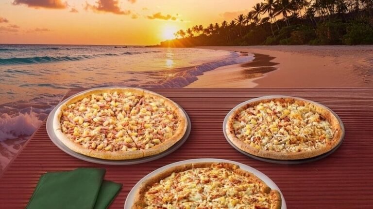 Tropical Pineapple Pizza Menus : Papa Johns Aloha Trio