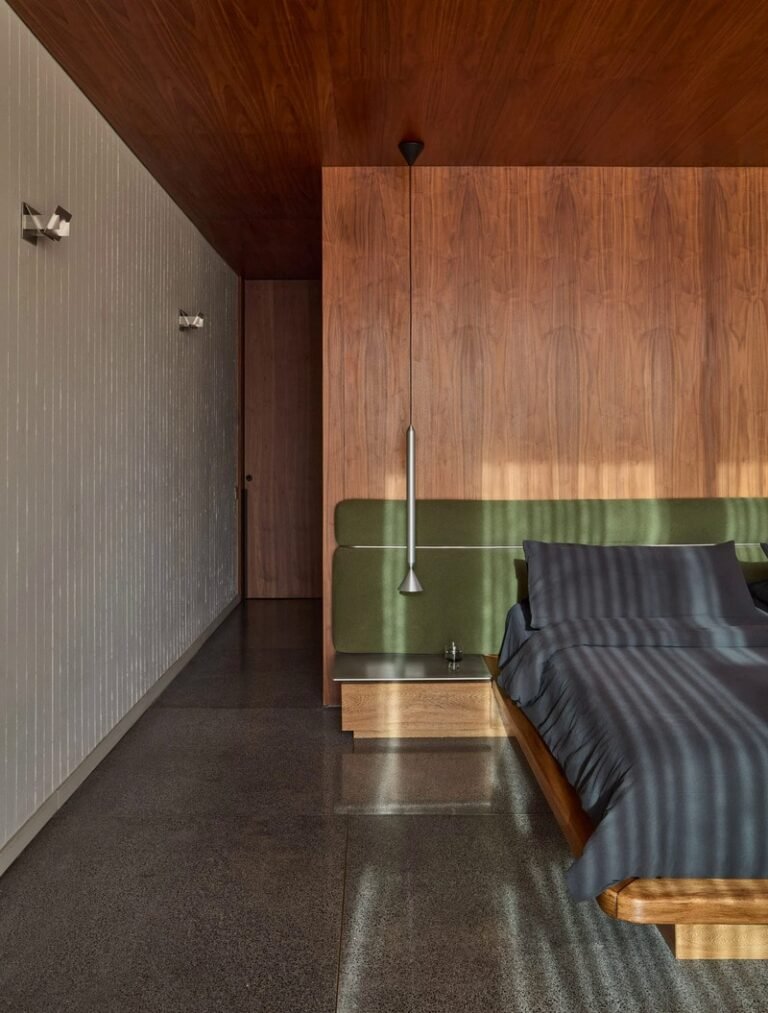 Elevated Geometric Designs : PH8 penthouse
