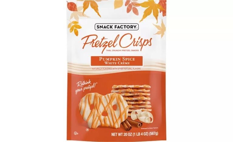Pretzel Crisps Pumpkin Spice White Creme
