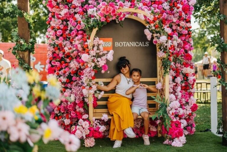 Gendered Building Campaigns : she built that 1