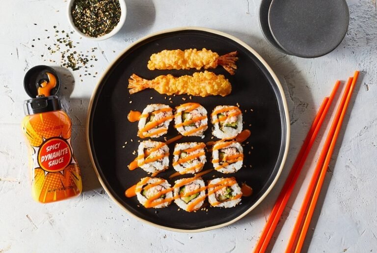All-Encompassing Spicy Condiments : Spicy Dynamite Sauce