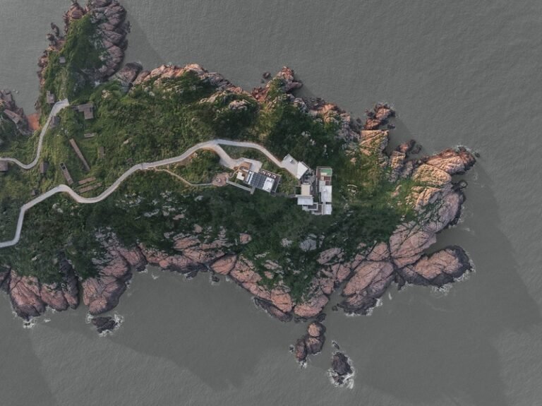 Sophisticated Villa Designs : the Lost Villa