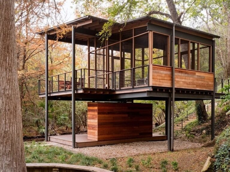Floating Creek Pavilion : the roost 1