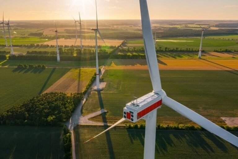 Clean the Sky – Wind Farm Installations