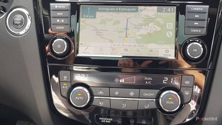 Your car’s infotainment system is about to go full Top Gun